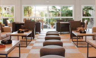 Ramada Hotel & Suites by Wyndham Costa del Sol Fuengirola