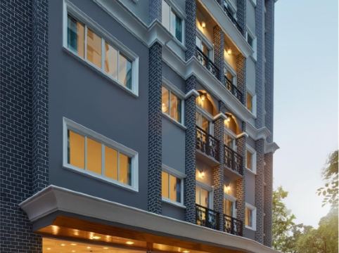 โรงแรม บางกอก รีเวอร์ โลก้า