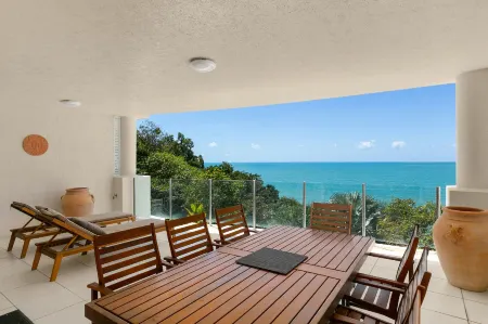 Bellevue At Trinity Beach