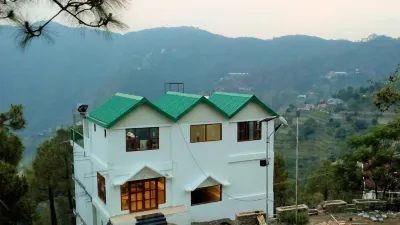 Hotel Emerald Valley Hotels near Chail