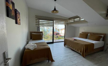Lalezar Sea & Garden Hotel - Housity