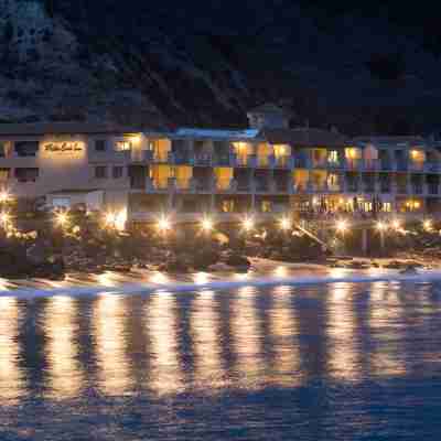 Malibu Beach Inn Hotel Exterior