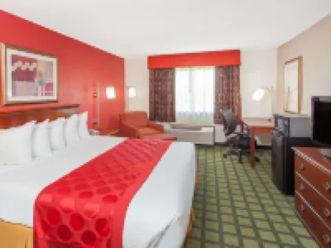 Ramada Limited Decatur Hotels in Forsyth