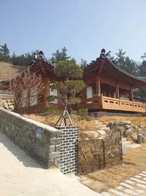 신안 무지개한옥펜션 신안군 호텔