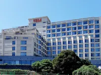 Jeju Hotel the M Отели рядом с достопримечательностью «Храм Ёнсанса»