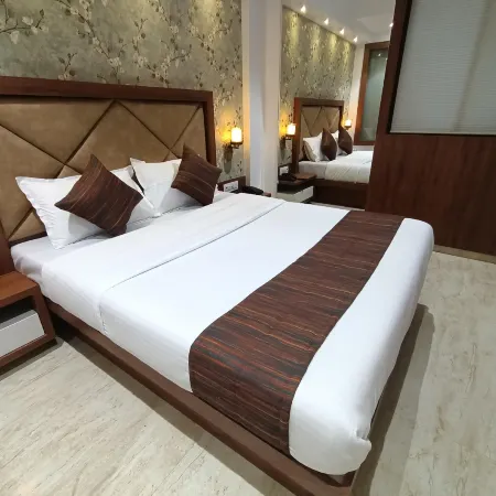 Hotel Saffron Inn Thane West