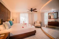 Paradise Beach Hotel فنادق في 