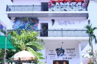 Pool Party Hostel