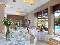 Congo Palace Hotels in Glifada