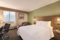 Radisson Hotel Grand Rapids Riverfront Hotels in Grand Rapids