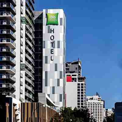 Ibis Styles East Perth Hotel Exterior