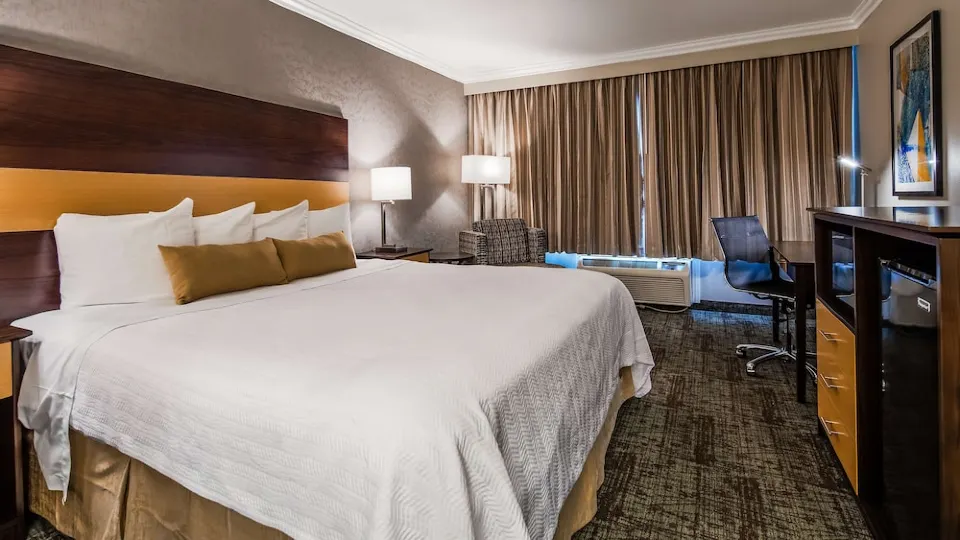 Best Western Los Angeles Worldport Hotel