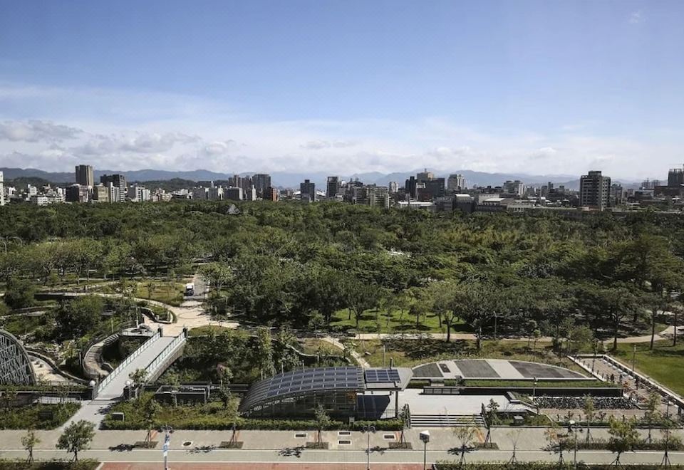 1. 댄디 호텔-단 ..