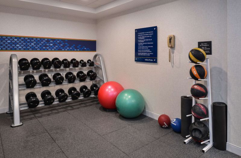 Hampton Inn & Suites Denver-Speer Boulevard photo 3