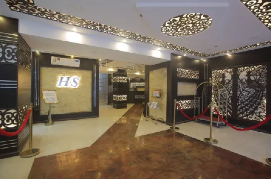 City Center Plaza Aparthotel