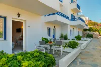 Dolphin Bay Seaside Resort & Suites