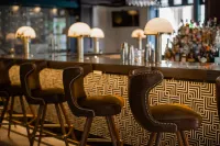 Tulsa Club Hotel, Curio Collection by Hilton - bar