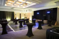 Serwir Hotel Các khách sạn ở Sint-Niklaas