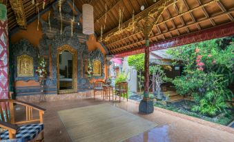 Nuaja Balinese Guest House