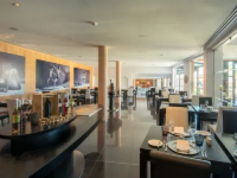 Vila Gale Collection Praia Hotels in Guia