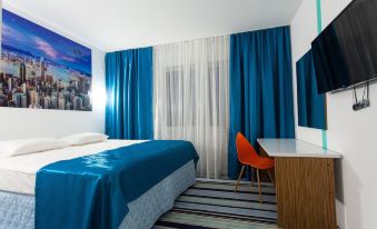 Maxrooms Global Sky Hotel