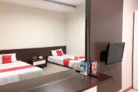 RedDoorz near Pantai Pede