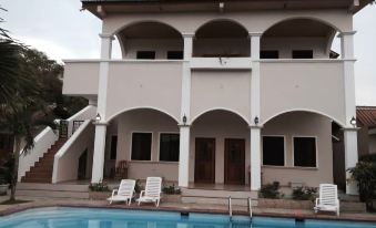 Pedasi Sports Club - Housity