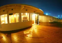 Vintage Luxury Yacht Hotel Hotel in zona University of East Yangon
