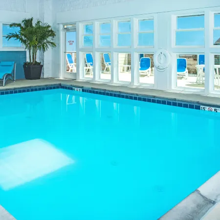Holiday Inn Express NAGS HEAD OCEANFRONT by IHG