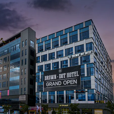 Wonju Brown Dot Hotel Corporate City Отели рядом с достопримечательностью «Курорт Пиноккио»