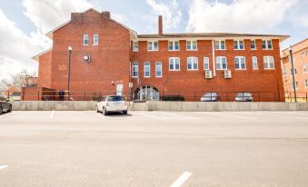 The Belmont Inn by OYO