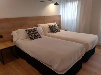호텔 앙트레레일르 Zarraton 호텔