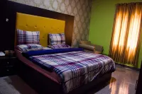 Paris Suites Hotel in zona Lagos State University