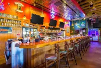 Quality Inn St Cloud West - bar