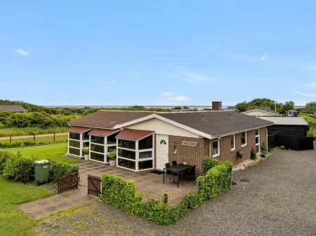 "Ørger" - 400m to the Fjord Отели в г. Vestervig