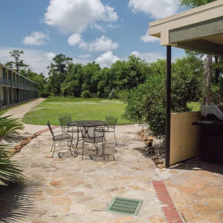 Ramada by Wyndham Houston InterContinental Airport East