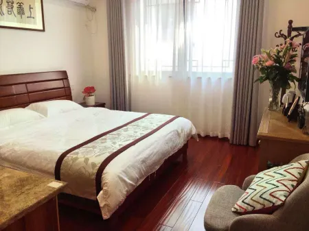 Tonglu Qixi Manju Homestay Отели рядом с достопримечательностью «Yan Ziling’s Angling Terrace»