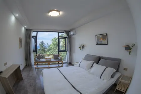 Chongqing Longtai Biyun B&B Отели рядом с достопримечательностью «Banliao Lake»