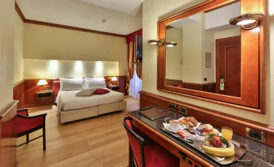 Best Western Hotel Moderno Verdi Hotel dekat University of Genoa