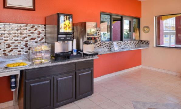 Americas Best Value Inn Baytown