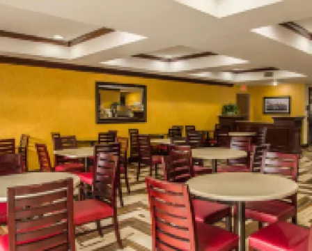 紐約門户品質套房酒店