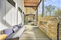 Private Hot Tub, Outdoor Fireplace: Broken Bow Gem - parking