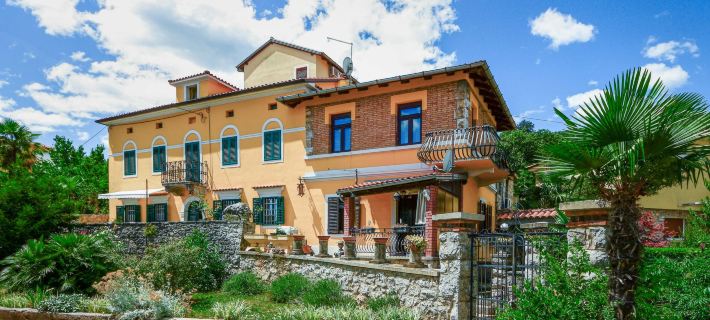 Edo Hotels in Lovran