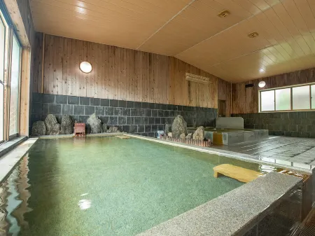 Satosou Отели рядом со станцией Amagi  Railway Station