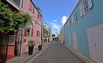 Historic Apartment in the Heart of Christiansted