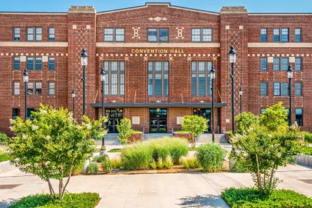 Ramada by Wyndham Enid