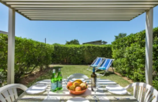 Sunny Villa  with Pool Access  - Laid-Back Holiday Escape