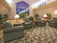 La Quinta Inn & Suites by Wyndham Appleton College Avenue Hotels in Grand Chute