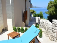 Villa Mustra
