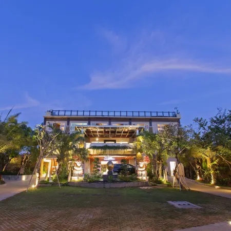 The Leaf Jimbaran Luxury Villas Отели рядом с достопримечательностью «Унгасан»